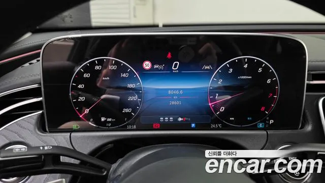 Mercedes-Benz E-Class — Фото автомобиля 8