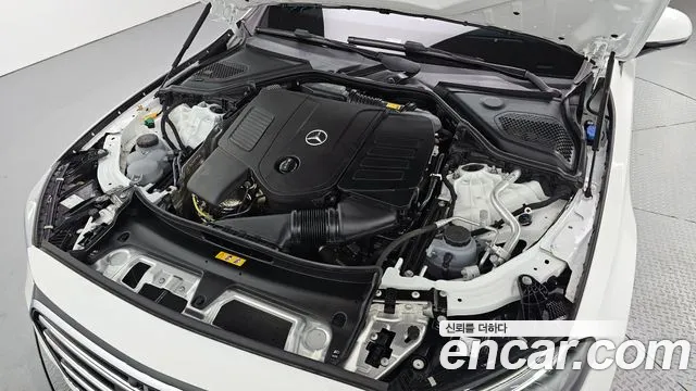 Mercedes-Benz E-Class E-класс W214 — Фото автомобиля 5