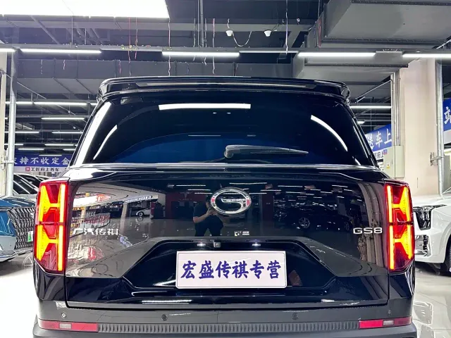 GAC Trumpchi GS8 — Фото автомобиля 8
