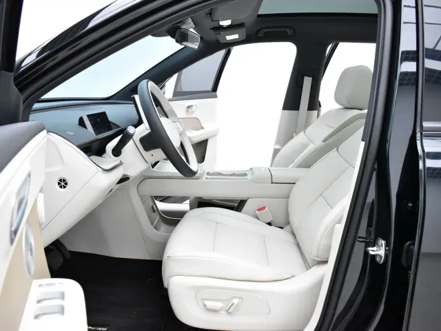 Toyota BoZhi 3X — Фото автомобиля 14