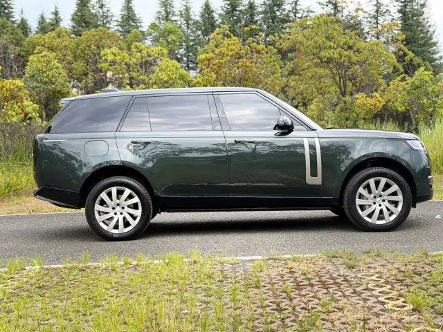 Land Rover Range Rover — Фото автомобиля 3