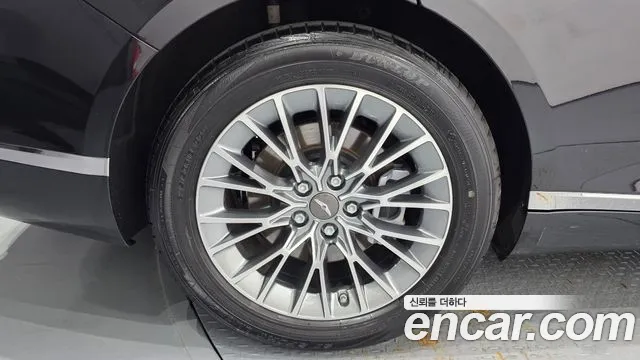 Genesis G80 RG3 — Фото автомобиля 5