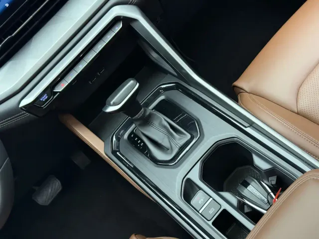 Geely Vision X6 — Фото автомобиля 16