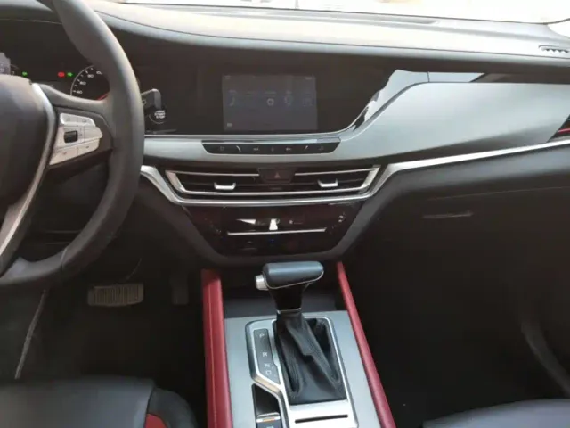 Changan CS35 Plus — Фото автомобиля 12