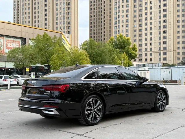 Audi A6L — Фото автомобиля 7