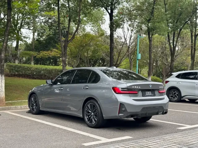 BMW 3 Series — Фото автомобиля 15