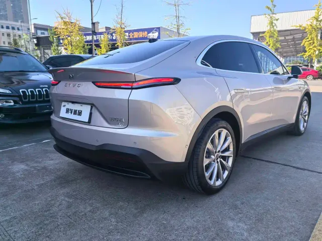 Onvo L60 — Фото автомобиля 3