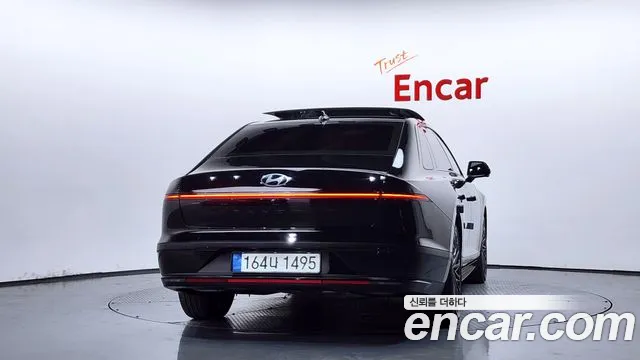 Hyundai Grandeur GN7 — Фото автомобиля 4