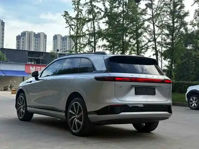 Xpeng G9 — Фото автомобиля 4