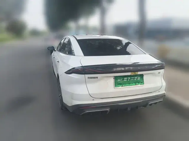 Geely Galaxy L6 — Фото автомобиля 24