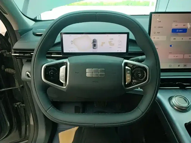 Geely Galaxy E5 — Фото автомобиля 10