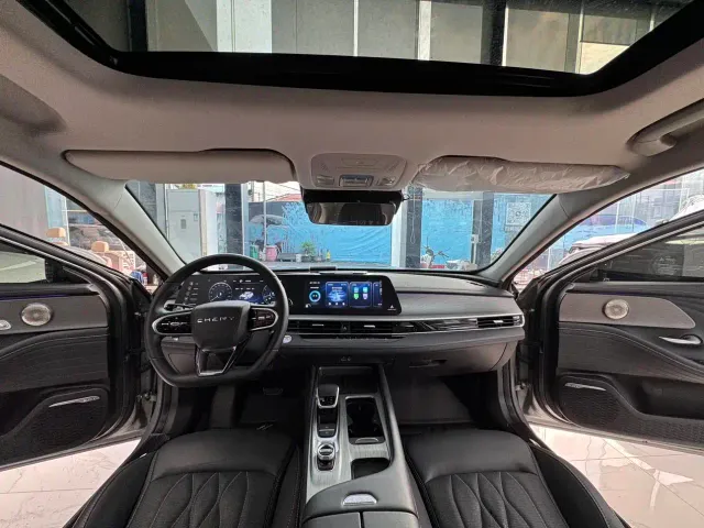 Chery Arrizo 8 — Фото автомобиля 14