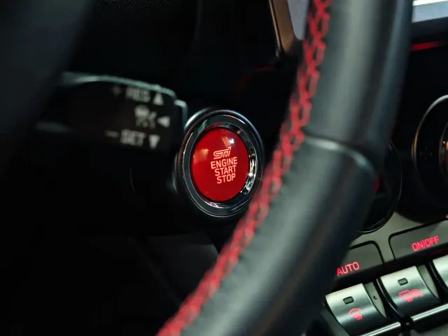Subaru BRZ — Фото автомобиля 13