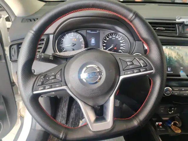 Nissan X-Trail — Фото автомобиля 15