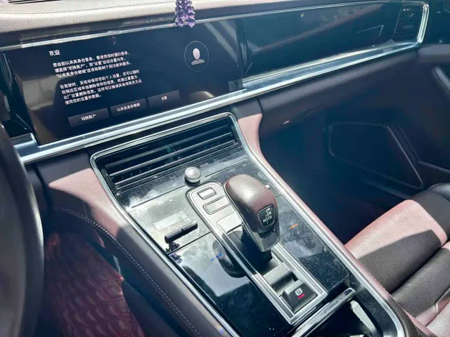 Porsche Panamera 2023 Panamera Executive Long Wheelbase 2.9T — Фото автомобиля 13
