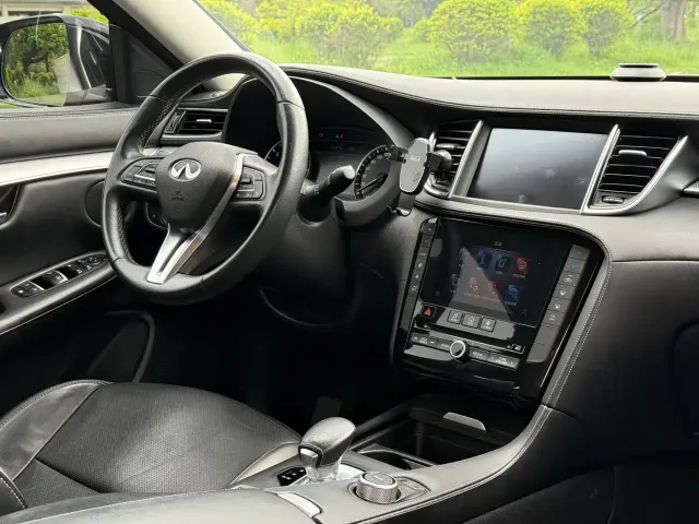 Infiniti QX50 — Фото автомобиля 12