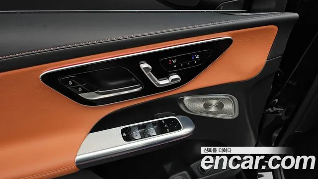 Mercedes-Benz GLC-Class — Фото автомобиля 30