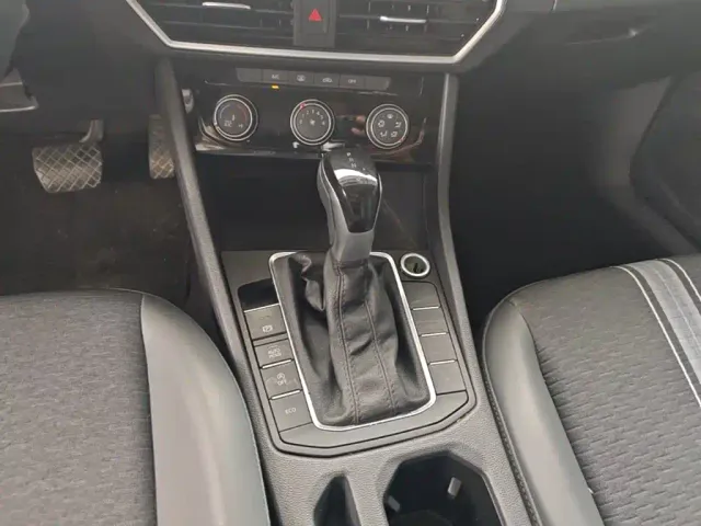 Volkswagen Sagitar 2024 200TSI DSG Flying Edition — Фото автомобиля 13