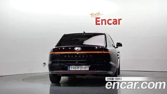 Hyundai Grandeur GN7 — Фото автомобиля 4