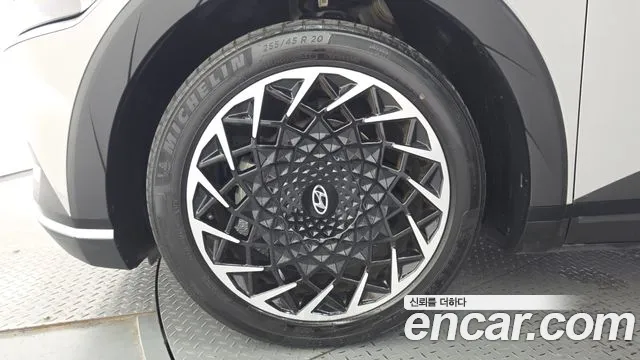 Hyundai Ioniq5 Ioniq5 — Фото автомобиля 5