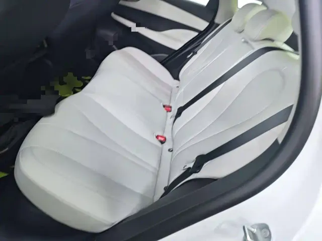 BYD Seal 05 DM-i — Фото автомобиля 16