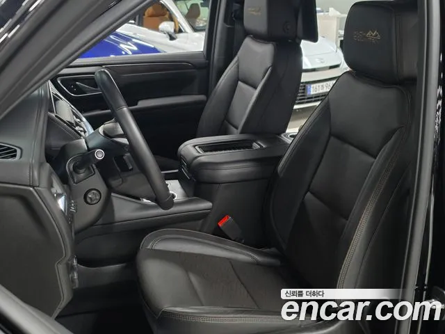 Chevrolet Tahoe — Фото автомобиля 10