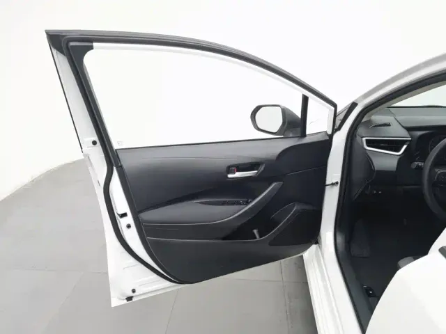 Toyota Corolla — Фото автомобиля 8