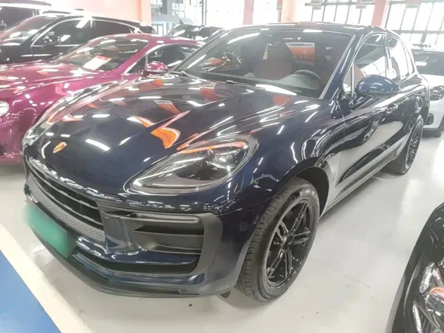 Фотография автомобиля — Porsche Macan