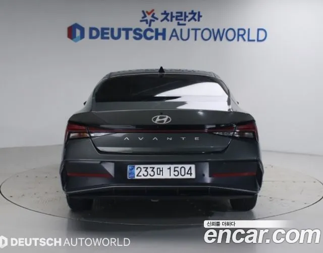 Hyundai Avante CN7 — Фото автомобиля 4