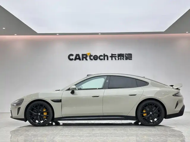 Xiaomi SU7 — Фото автомобиля 2