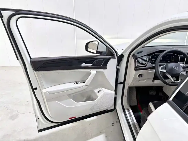 Volkswagen Tayron — Фото автомобиля 15