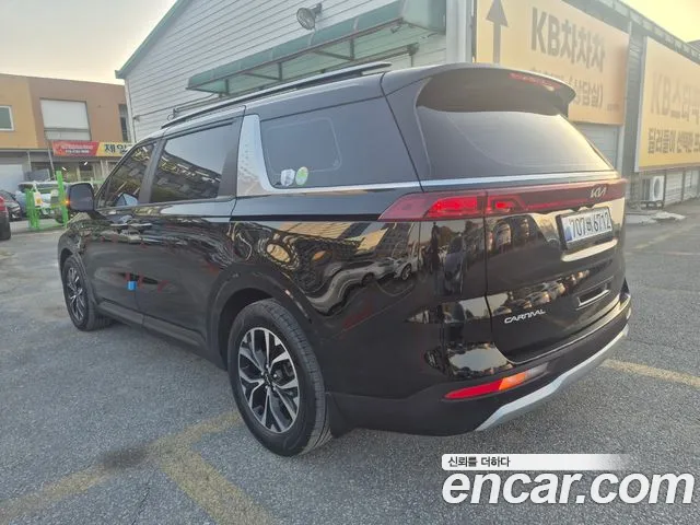 Kia Canival Carnival 4 поколение 11 мест Prestige — Фото автомобиля 6
