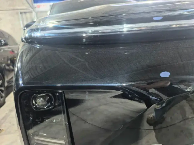 Li Auto L8 — Фото автомобиля 4