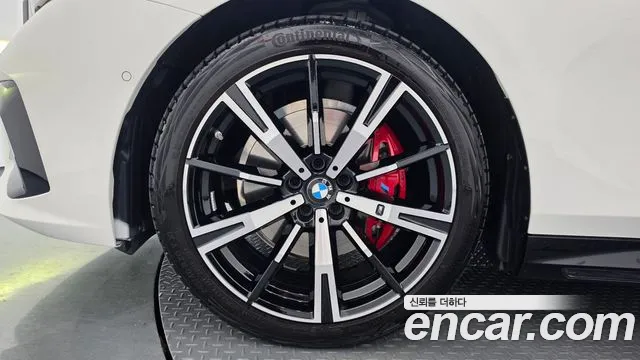 BMW 5 Series G60 — Фото автомобиля 5