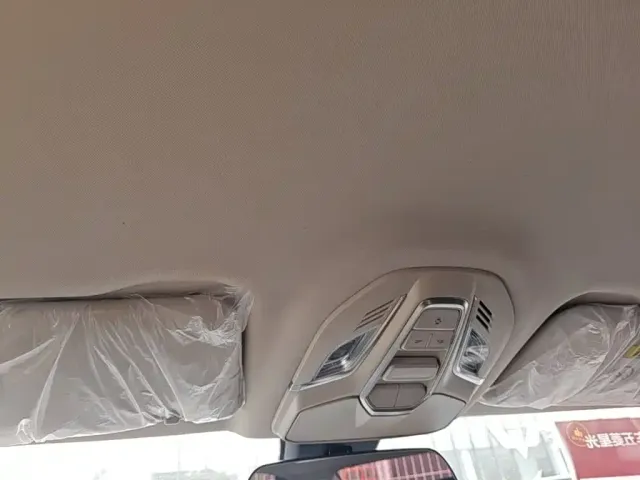 Wuling Starlight — Фото автомобиля 17