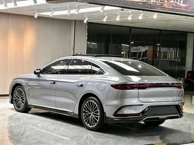 BYD Han — Фото автомобиля 5