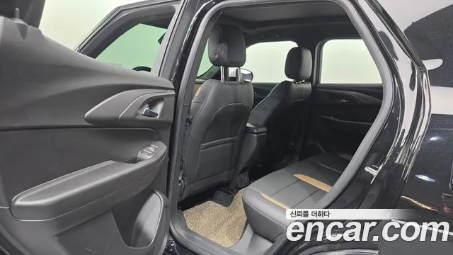 ChevroletGMDaewoo Trailblazer Trailblazer 1.3 турбо 4WD — Фото автомобиля 10