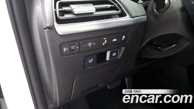 Hyundai Palisade Palisade Дизель 2.2 2WD — Фото автомобиля 14