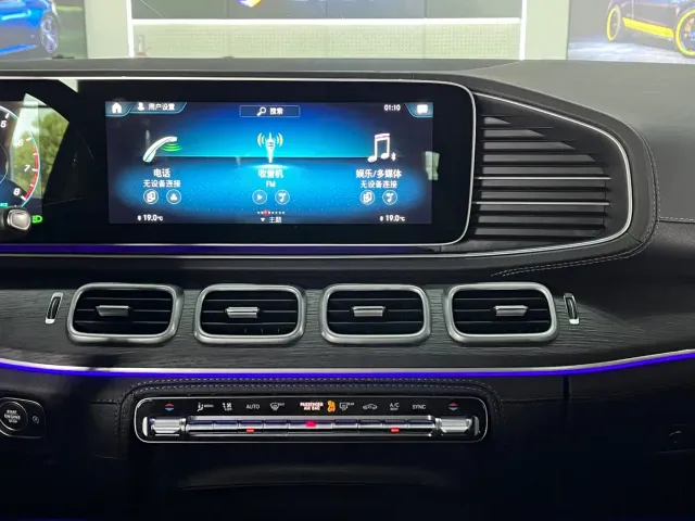 Mercedes-Benz GLE-Class — Фото автомобиля 15