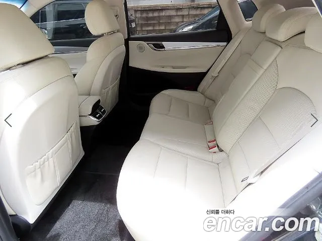 Hyundai Grandeur (New) Hybrid — Фото автомобиля 6
