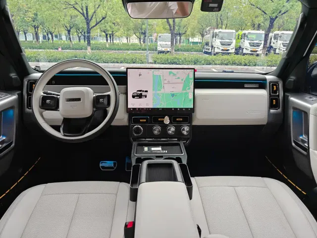 iCAR V23 — Фото автомобиля 10