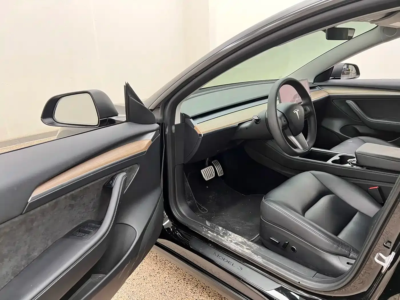 Tesla Model 3 2022 Performance High-Performance AWD — Фото автомобиля 14