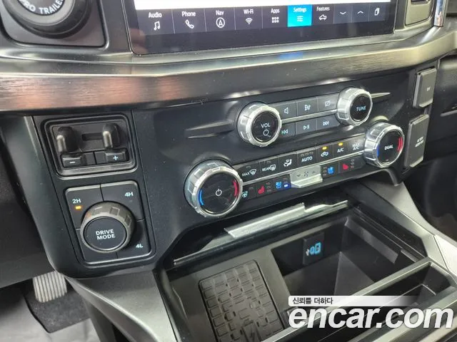 Ford F350 — Фото автомобиля 12