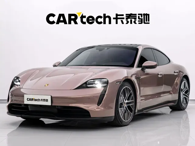 Фотография автомобиля — Porsche Taycan