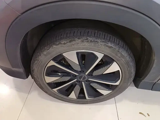 BYD Song PLUS — Фото автомобиля 22