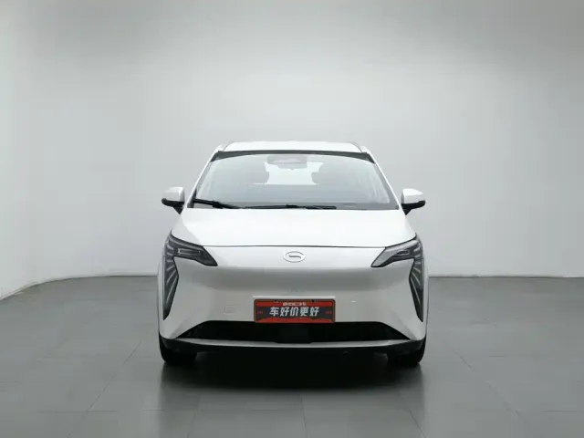 GAC Aion Y — Фото автомобиля 3