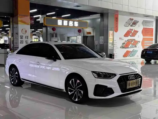 Audi A4L — Фото автомобиля 3