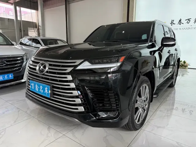 Фотография автомобиля — Lexus LX