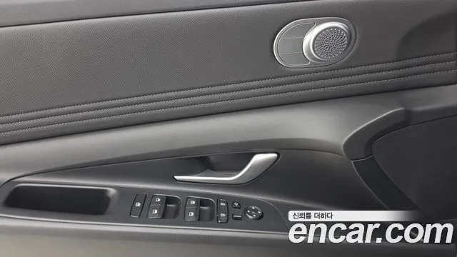 Hyundai Avante CN7 — Фото автомобиля 19