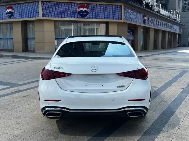 Mercedes-Benz C-Class — Фото автомобиля 18